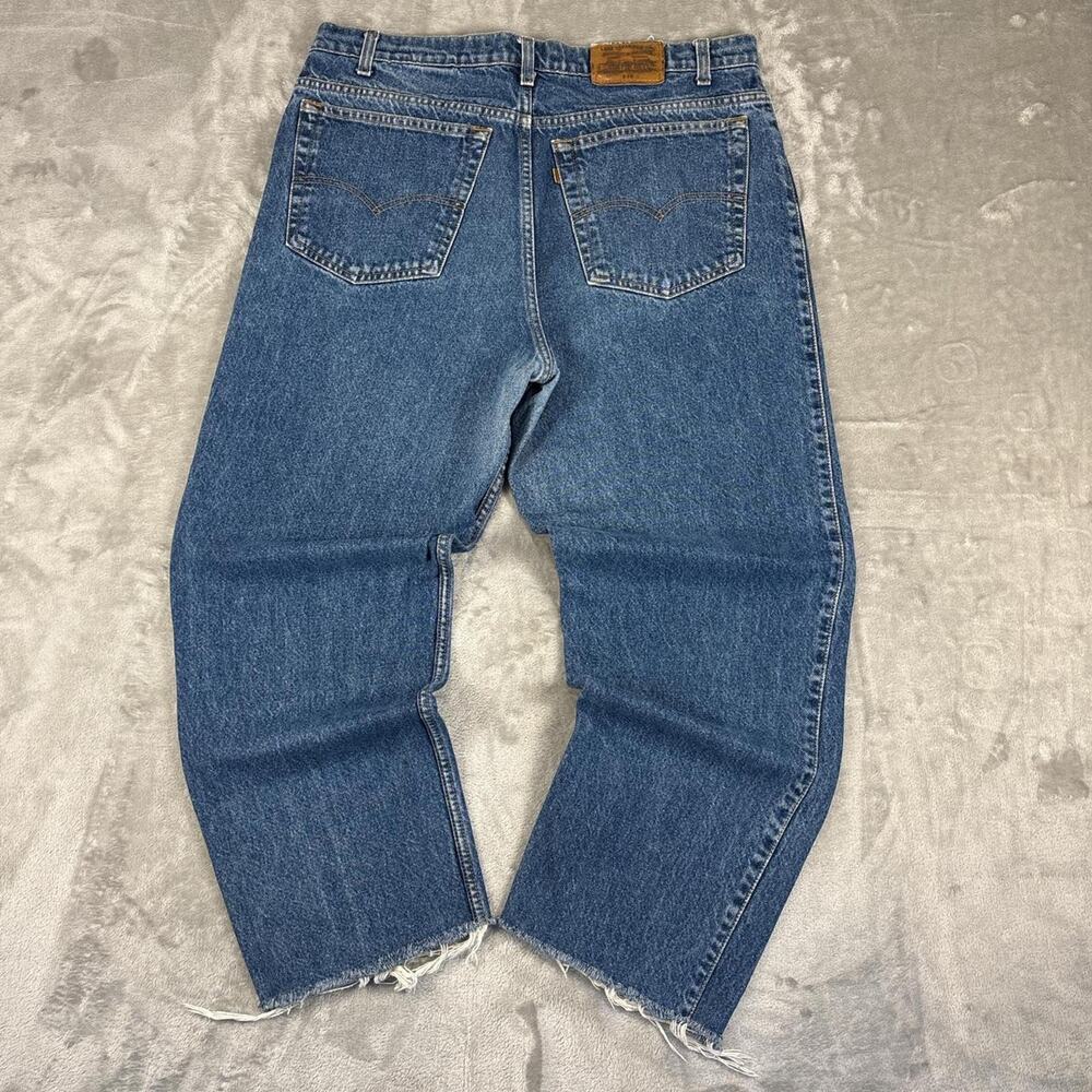 Vintage Levi’s 540 Relaxed Fit Batwing Logo Gold Tab Denim Jeans Size 38
